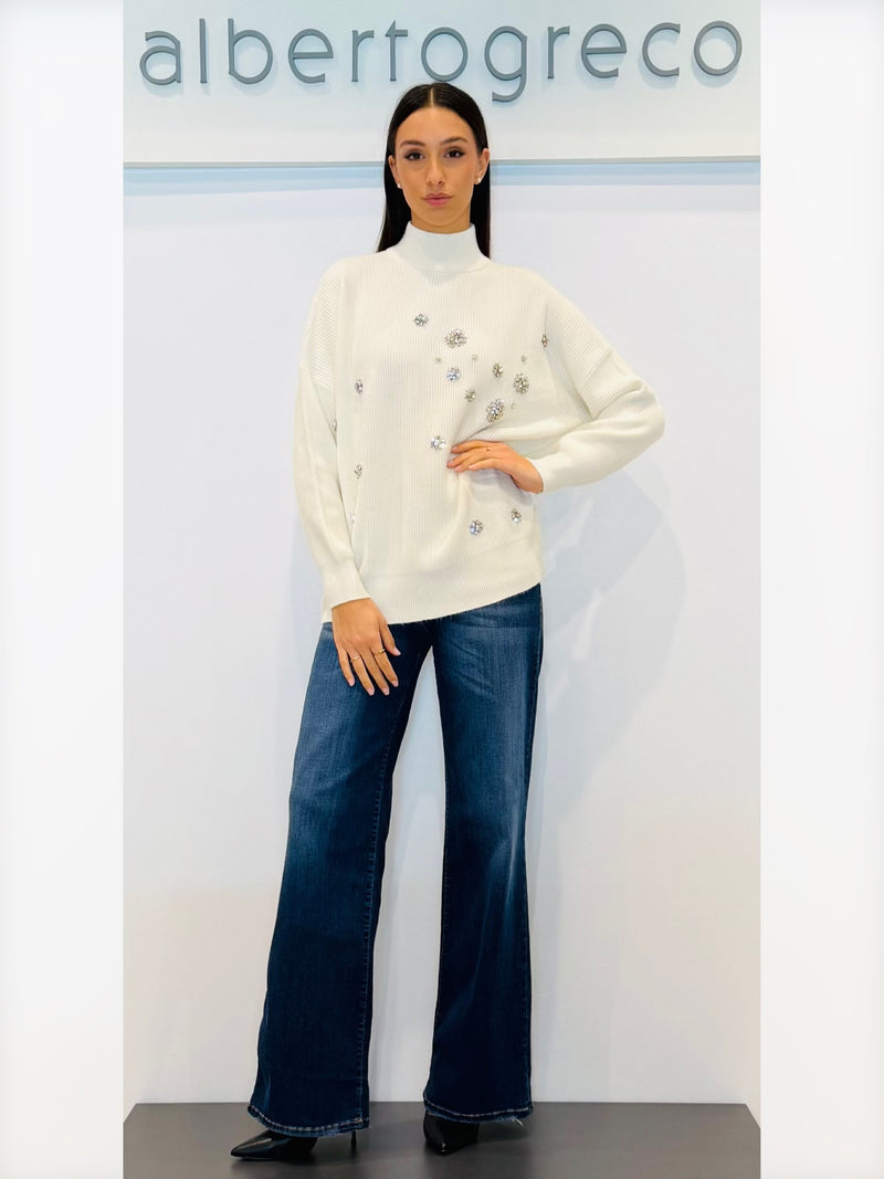 Maglia con ricamo di cristalli