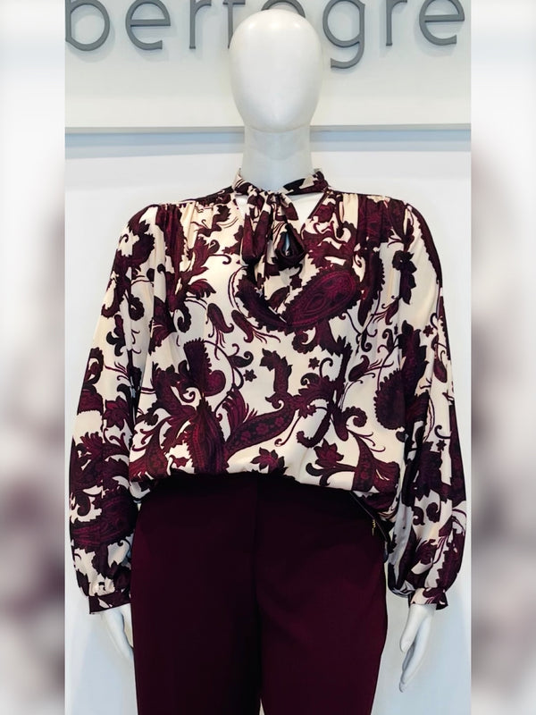Blusa curvy fantasia pasley con scollo a fiocco