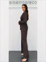 Tailleur pantaloni con giacca con cintura annodabile