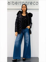 Piumino donna con bordo cappuccio in eco pelliccia