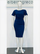 Tubino in crepe elasticizzata con manica corta