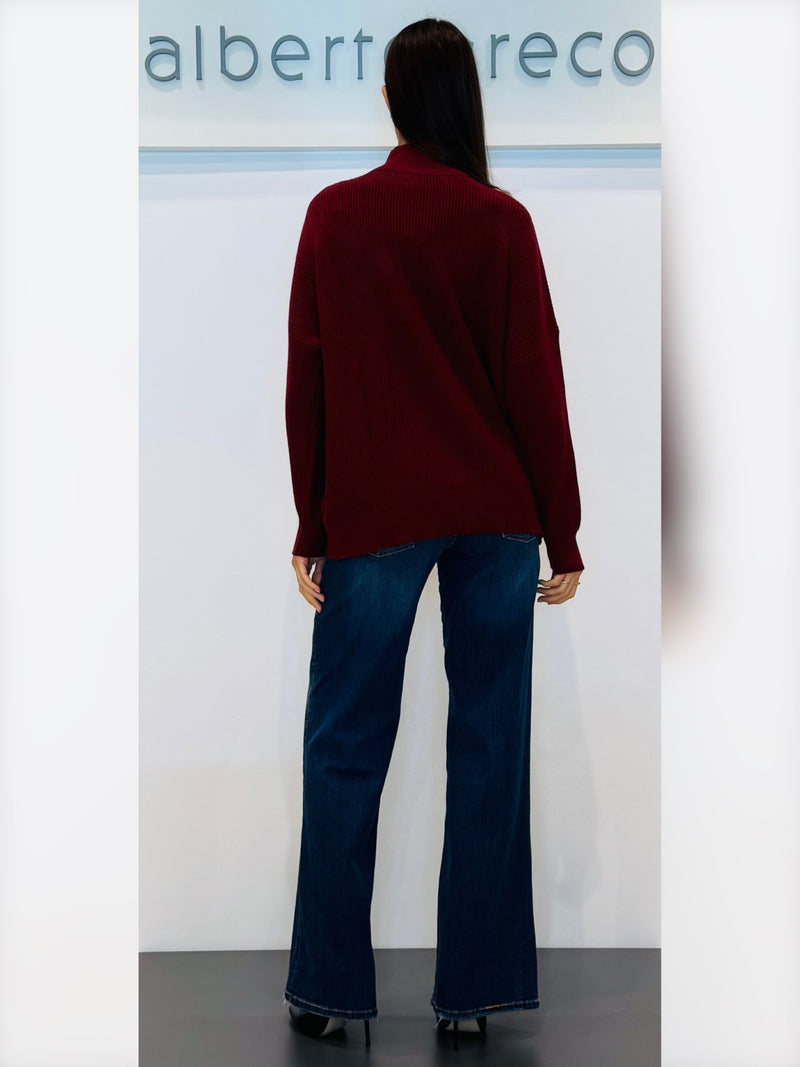 Maglia con ricamo di cristalli