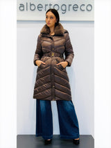 Piumino donna lungo con collo in eco pelliccia