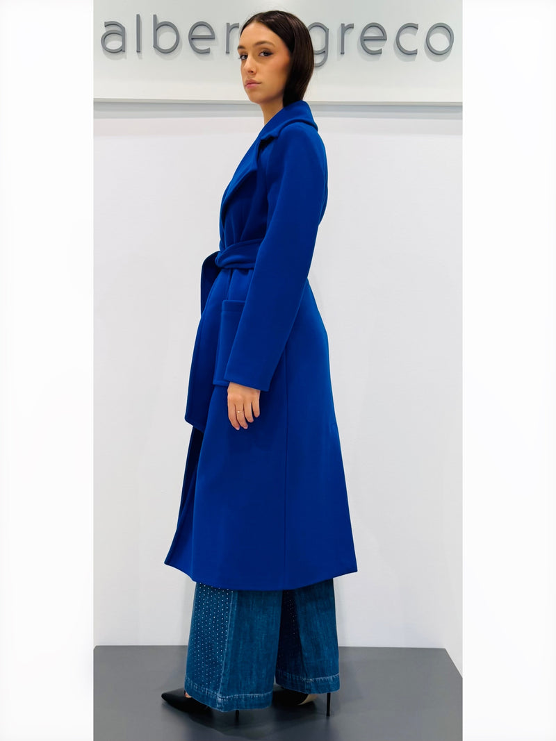 Cappotto un bottone con cintura in vita