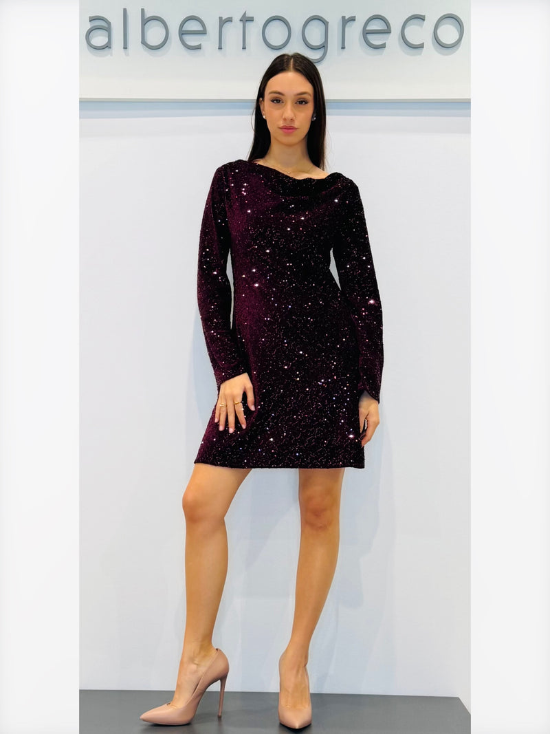 Abito in velluto ricamato con paillettes