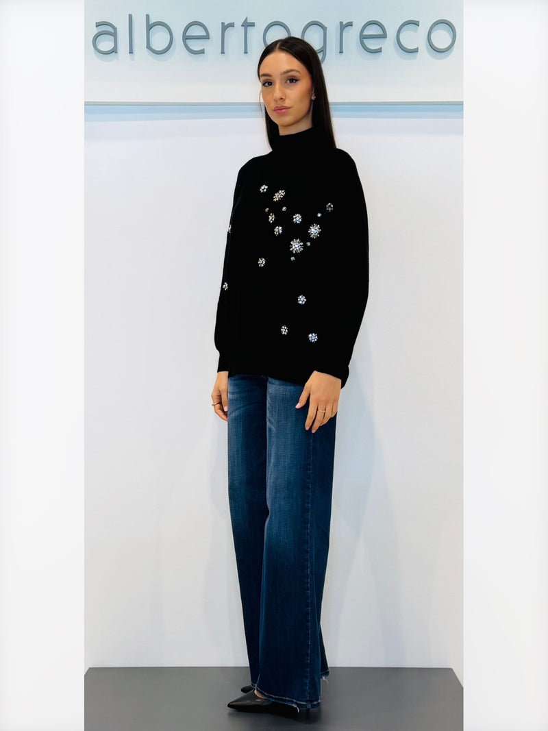 Maglia con ricamo di cristalli