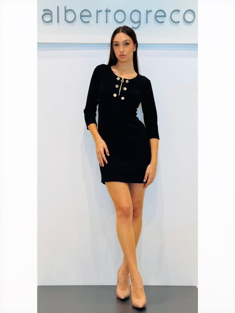 Abito corto con zip e bottoni su scollo