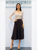 Blusa girocollo in tulle a motivo floreale