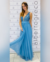 Abito con corpetto in paillettes e gonna in tulle
