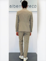 Abito due bottoni con gile