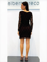 Abito corto in pizzo con manica