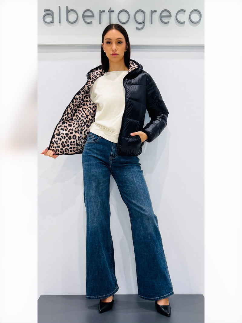 Piumino corto animalier reversibile