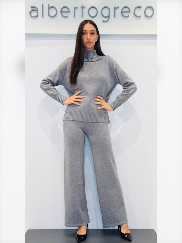 Coordinato maglia over e pantaloni