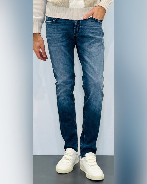 Jeans da uomo aderente in cotone elasticizzato
