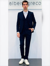 Abito due bottoni con gile