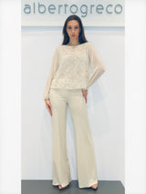 Blusa girocollo con davanti in tulle ricamato fantasia