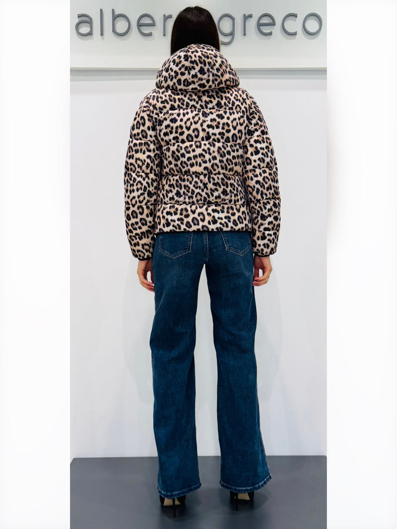 Piumino corto animalier reversibile