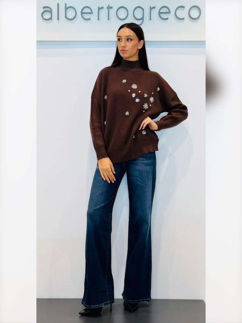 Maglia con ricamo di cristalli