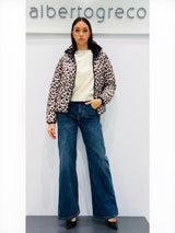 Piumino corto animalier reversibile