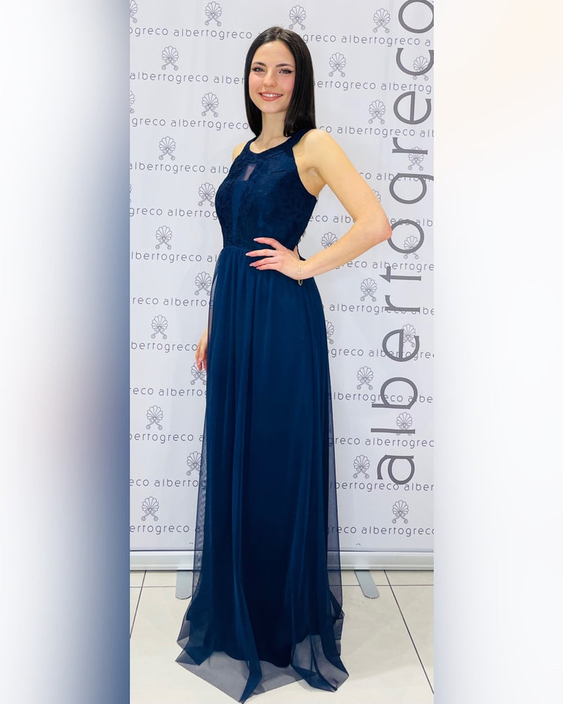 Abito lungo con scollo all'americana con gonna in tulle