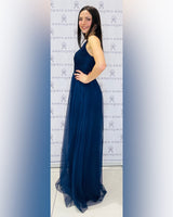 Abito lungo con scollo all'americana con gonna in tulle